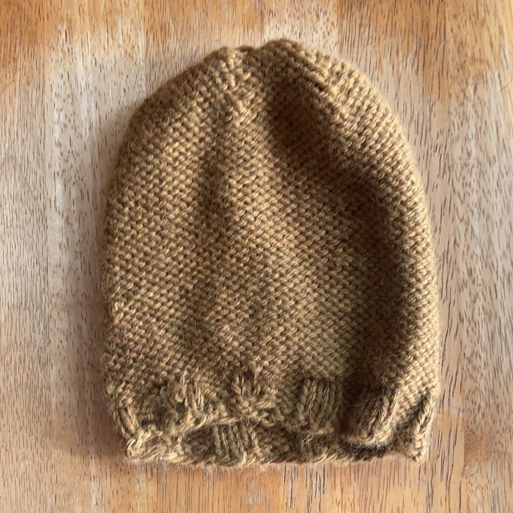 Handmade hat - Picture 2 of 2
